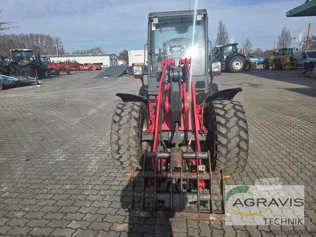 Φορτωτής αυλής Weidemann 3080
