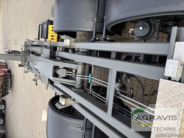 Savirremolkas Krampe THL 20 CARRIER