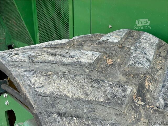  John Deere S690i 4WD