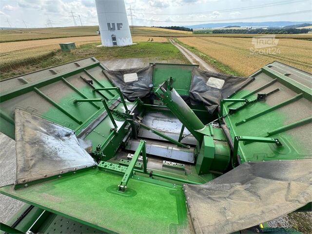  John Deere S690i 4WD