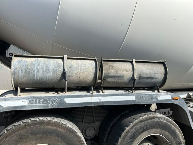 автобетонозмішувач Iveco TRAKKER 450