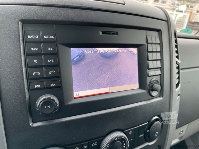 Samochód dostawczy z plandeką MERCEDES-BENZ Sprinter 519 CDI Pritsche/ Autom./ AC/ org. KM