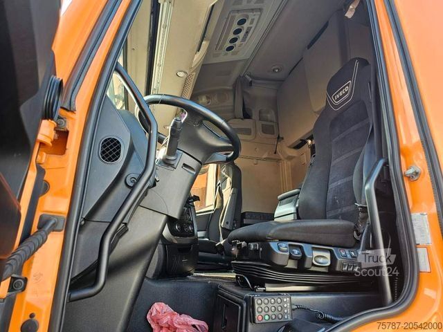 Standard dragbil IVECO 460 Hi Way, Retarder, Abstandstempomat, Kühlfach