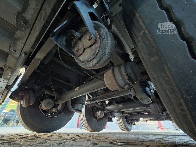 Naczepa otwarta z plandeką SCHMITZ CARGOBULL SCS 24/L / Palettenk. / Staplerh. / Lenk.