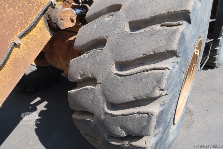Loader Caterpillar 966 K