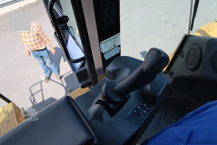 Loader Caterpillar 966 K