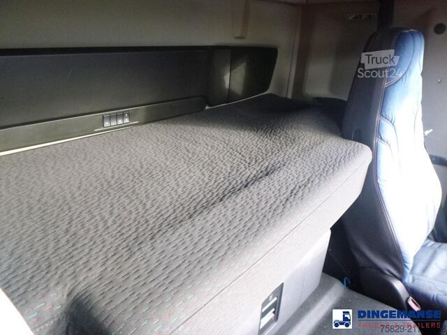 Štandard-SZM Volvo FM 450 4x2 Euro 6 + ADR
