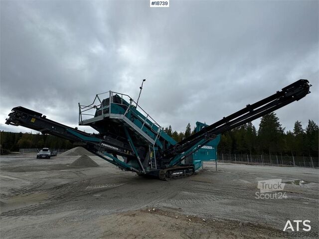  Powerscreen Chieftain 1400 Screening plant