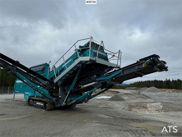  Powerscreen Chieftain 1400 Screening plant