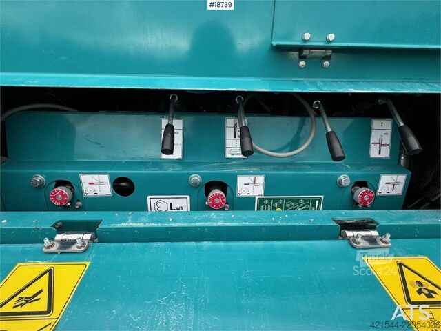  Powerscreen Chieftain 1400 Screening plant