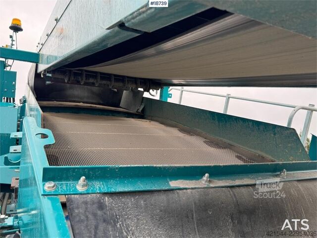  Powerscreen Chieftain 1400 Screening plant