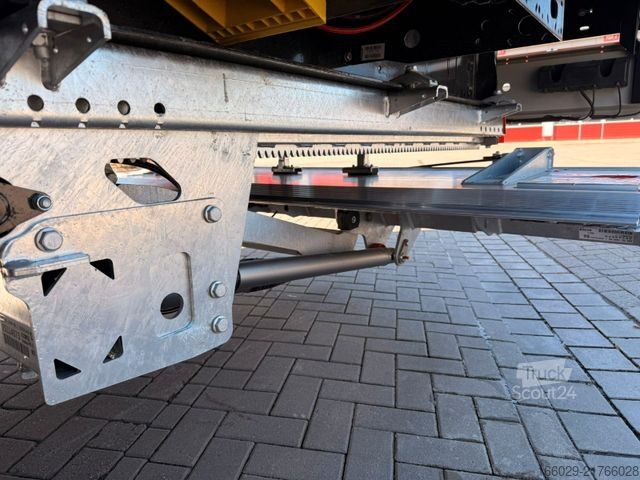 Kofferauflieger KRONE Koffer-Sattelauflieger mit Ladebordwand