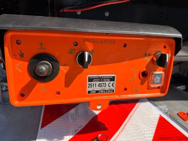 Kofferauflieger KRONE Koffer-Sattelauflieger mit Ladebordwand