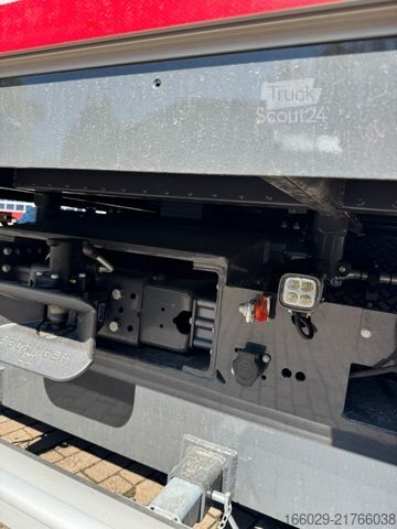 LKW mit Pritsche (offen) VOLVO FH500 6x4mit Fassi F545 2.27 JIB Winde sofort