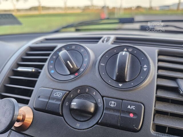 MERCEDES-BENZ VITO 116 Компакт 4x4, автоматическая коробка передач, автономный отопитель, кондиционе MERCEDES-BENZ VITO 116 Kompakt 4x4 ac automaat standkachel