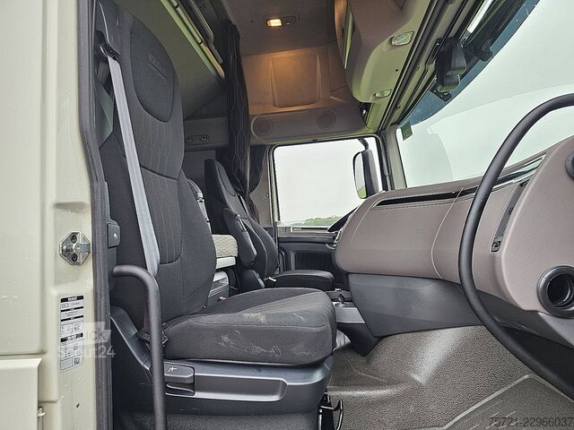 Standartinis-SZM DAF XF 480