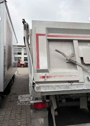 Pašizgāzēja puspiekabe SCHMITZ CARGOBULL 7.2 SKI 24