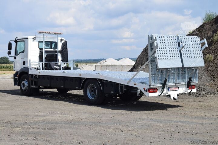 Autodraagtruck MAN TGM 15.290 Maschinentransporter