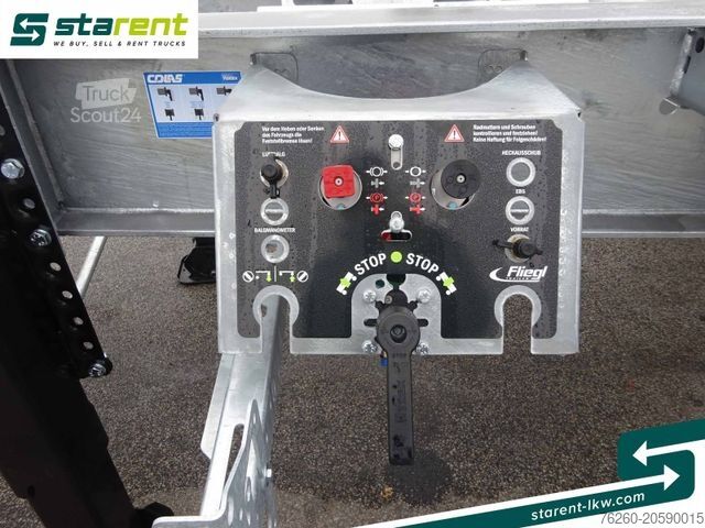 Değişebilir kasalı yarı römork FLIEGL Containerchassis ADR, 1x20/2x20/1x30/1x40/1x45