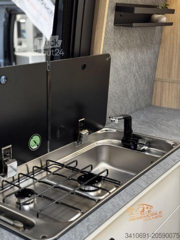 Autorulotă Yucon Microliner 7.0 GD 4.1 t 4x4 K-Peak Markise