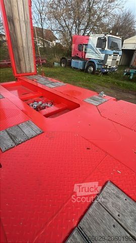 Низькорамний напівпричіп KÄSSBOHRER KSLA RJ Mega Jumbo Tieflader tele Wie Neu