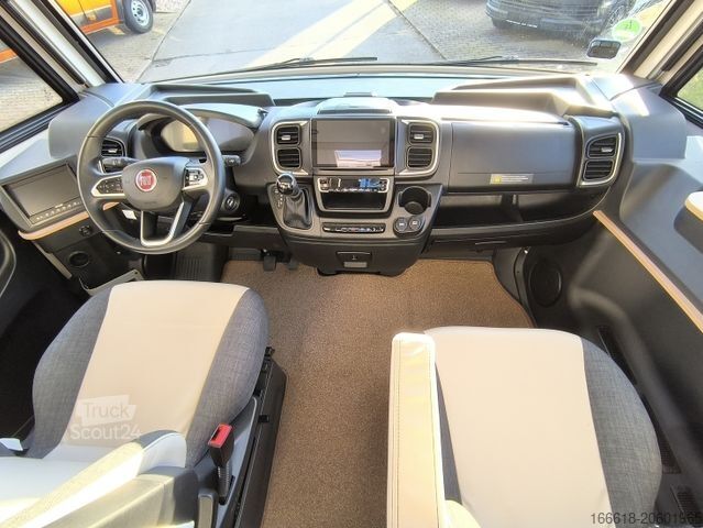 Integraal camper BAVARIA-CAMP Solifer Finlandia 745 FQ