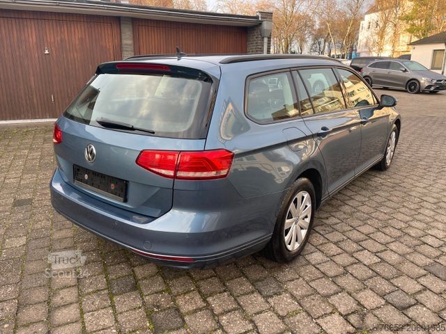 Minibus VOLKSWAGEN Passat Variant 110kw TDI DSG * Navi * Klimaauto.