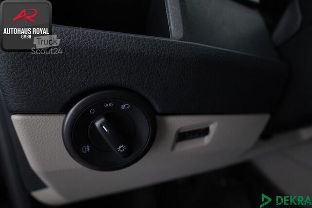 Minibuss Volkswagen T6 Kombi 2.0 TDI LANG 9 SITZE AUT,NAVI,PDC,ACC