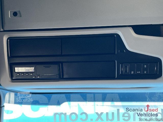 Štandardný ťahač Scania S 500 A6x2/4NB RETARDER FULL AIR P-AIRCO ACC