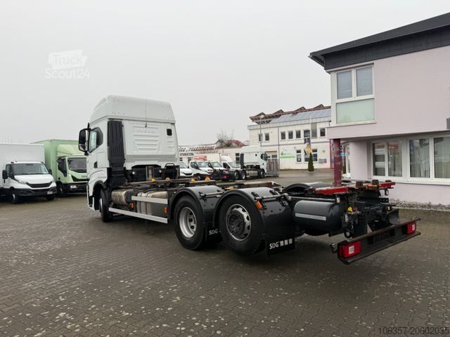 Wechselfahrgestell LKW IVECO S-WAY AS260S49Y/FP CM SDG BDF Retarder