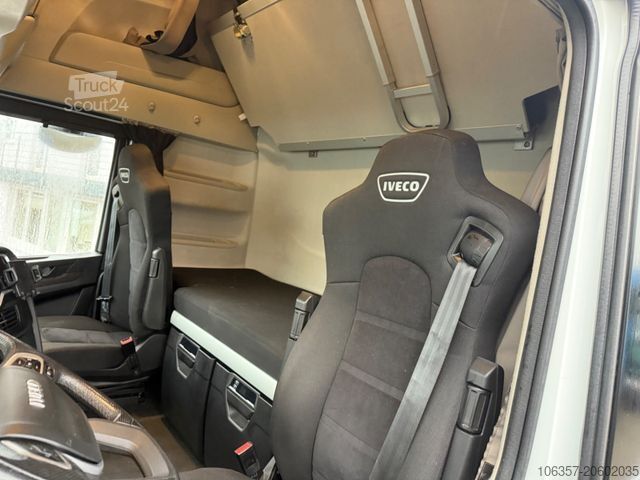 Lastebil med utskiftbar overbygning IVECO S-WAY AS260S49Y/FP CM SDG BDF Retarder