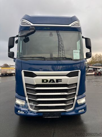 Standardowy ciągnik siodłowy DAF XG+ 530 Retarder + PTO