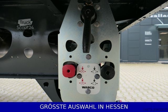 Odprta polprikolica s ponjavo BERGER 4,9 Leergewicht Achslift Code XL+Getränke ¤469mt