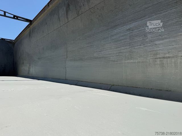 Полуремарке самосвал KEMPF SKM 35-3/ 47m³/Luft-Lift/Stahl-Alu