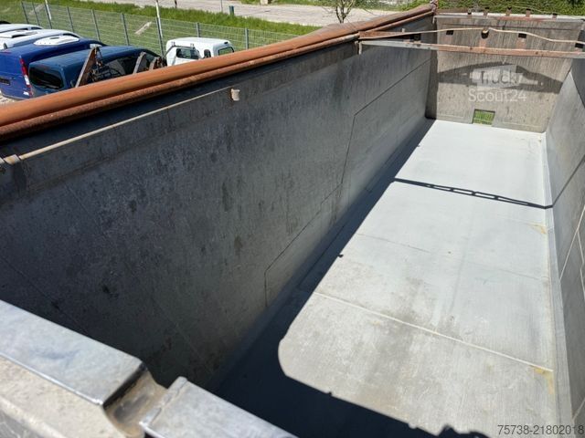 Полуремарке самосвал KEMPF SKM 35-3/ 47m³/Luft-Lift/Stahl-Alu