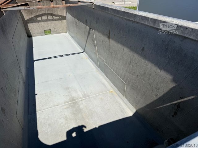 Полуремарке самосвал KEMPF SKM 35-3/ 47m³/Luft-Lift/Stahl-Alu