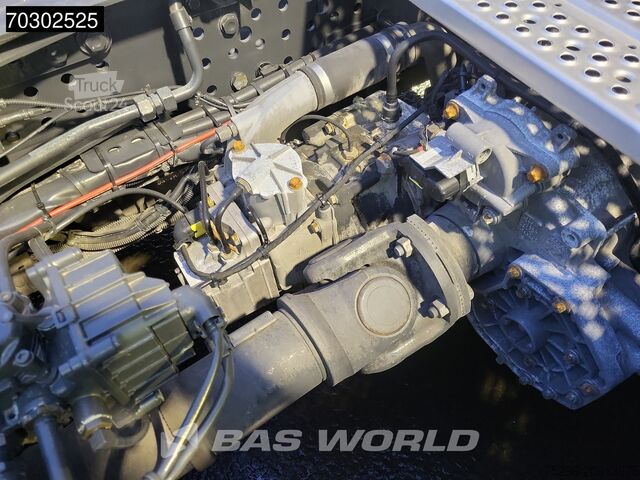 Volumen-SZM Mercedes Actros 1845 4X2 GigaSpace Mega Retarder 2xTanks...
