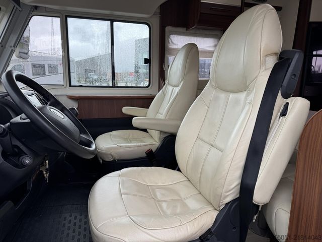 Integrerad husbil FLEURETTE Pilote Wincester Florium Solar+TV+Queensbett+AHK