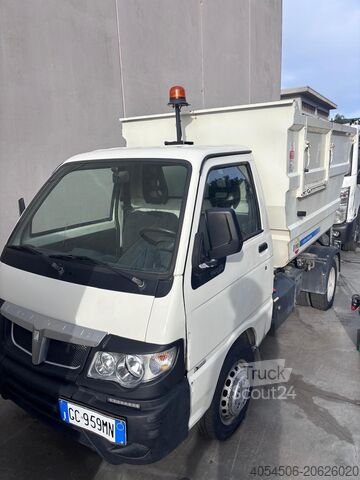 Compactador Piaggio Porter