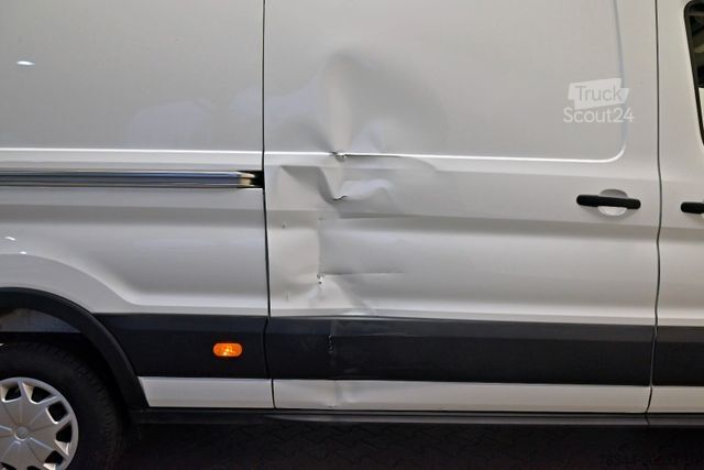 Umpikorja-auto FORD Transit 350 TDCI L4H3 Trend Klima Express #T514
