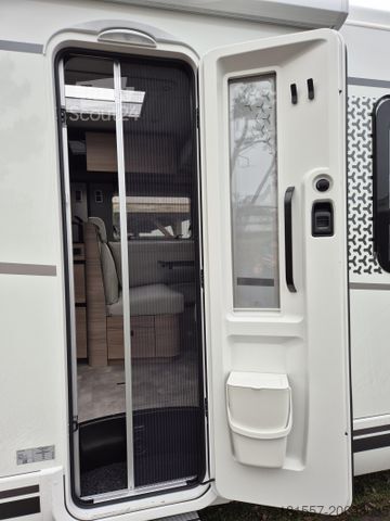 Integraal camper HYMER/ERIBA B-Klasse MC I 600 4,5t / 170 PS / Autarkie-Paket