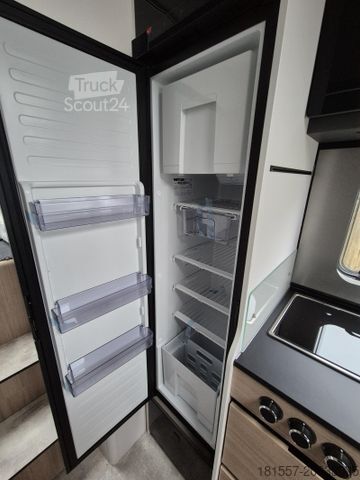 Integriertes Wohnmobil HYMER/ERIBA B-Klasse MC I 600 4,5t / 170 PS / Autarkie-Paket