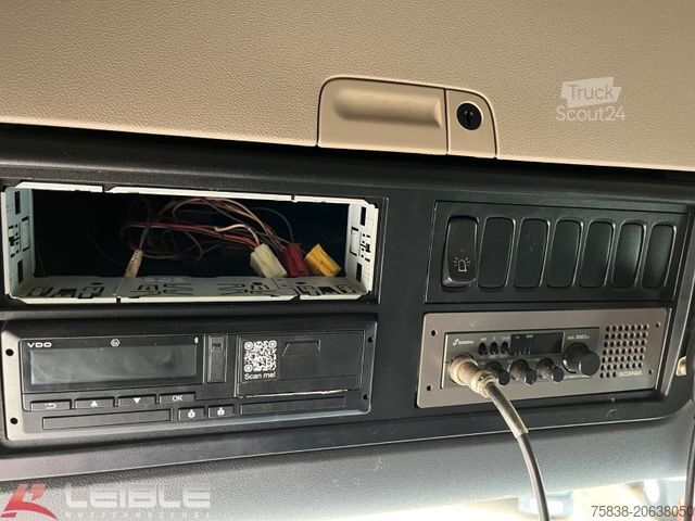 Стандартный седельный тягач SCANIA R 580 LA6x2/4MNB*VollLuft*Lift*Standklima*70to*