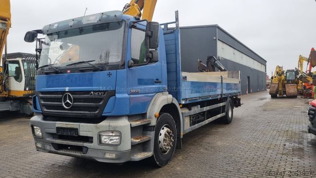 Vrachtauto met open laadbak MERCEDES-BENZ Mercedes Benz Axor 1833 L