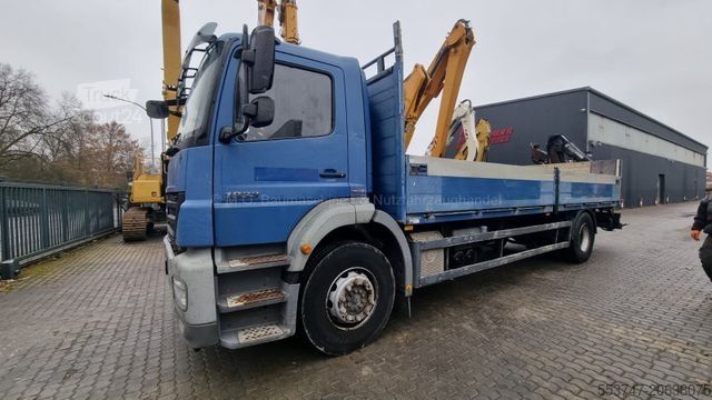 Vrachtauto met open laadbak MERCEDES-BENZ Mercedes Benz Axor 1833 L