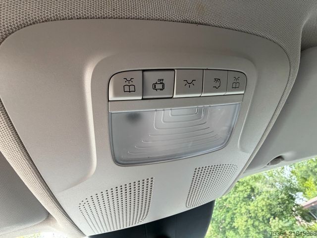 Minibus MERCEDES-BENZ Vito 114 Cdi Tourer Extra Lang 9Sitze Schiebetür