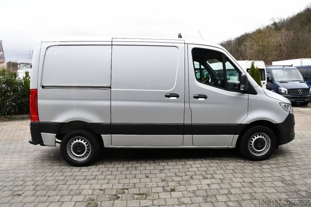 Varebil MERCEDES-BENZ Sprinter 314CDI Kasten L1H1 Schwingsitz Kurz A/C