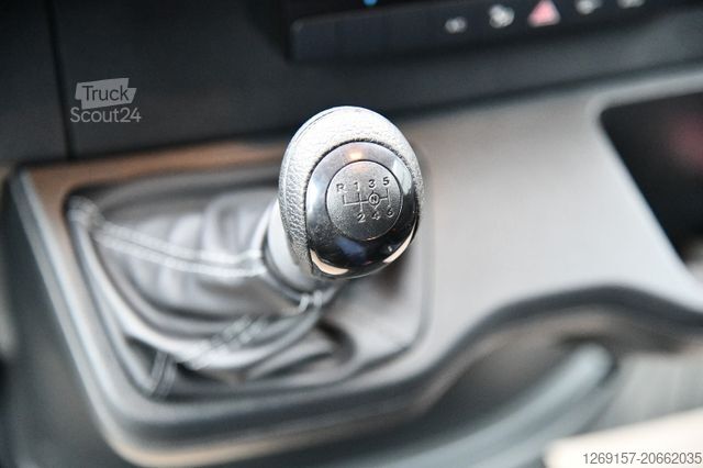 Varebil MERCEDES-BENZ Sprinter 314CDI Kasten L1H1 Schwingsitz Kurz A/C