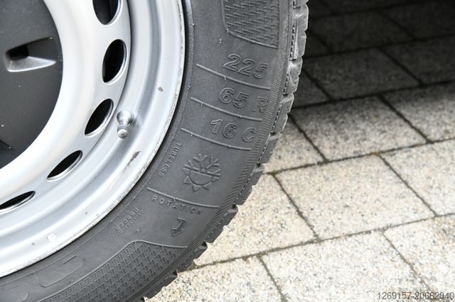 Varebil MERCEDES-BENZ Sprinter 314CDI Kasten L1H1 Schwingsitz Kurz A/C