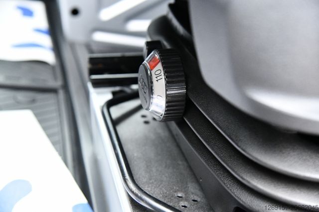 Varebil MERCEDES-BENZ Sprinter 314CDI Kasten L1H1 Schwingsitz Kurz A/C